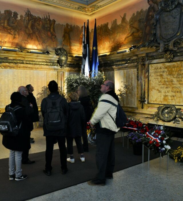 le-pantheon-de-lhotel-de-ville-franck-hamon-15316-800px-1-12360