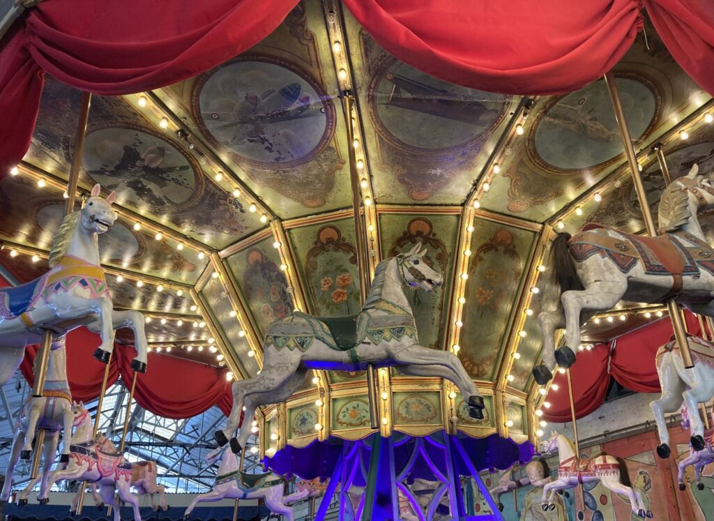 grand-huit-carrousel-halle-DestinationRennes