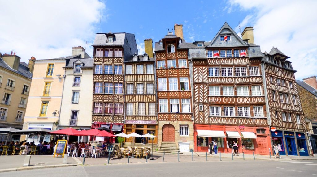 place-du-champ-jacquet-thomas-crabot-23677-1600px-32966