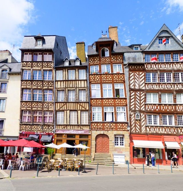 place-du-champ-jacquet-thomas-crabot-23677-1600px-32975